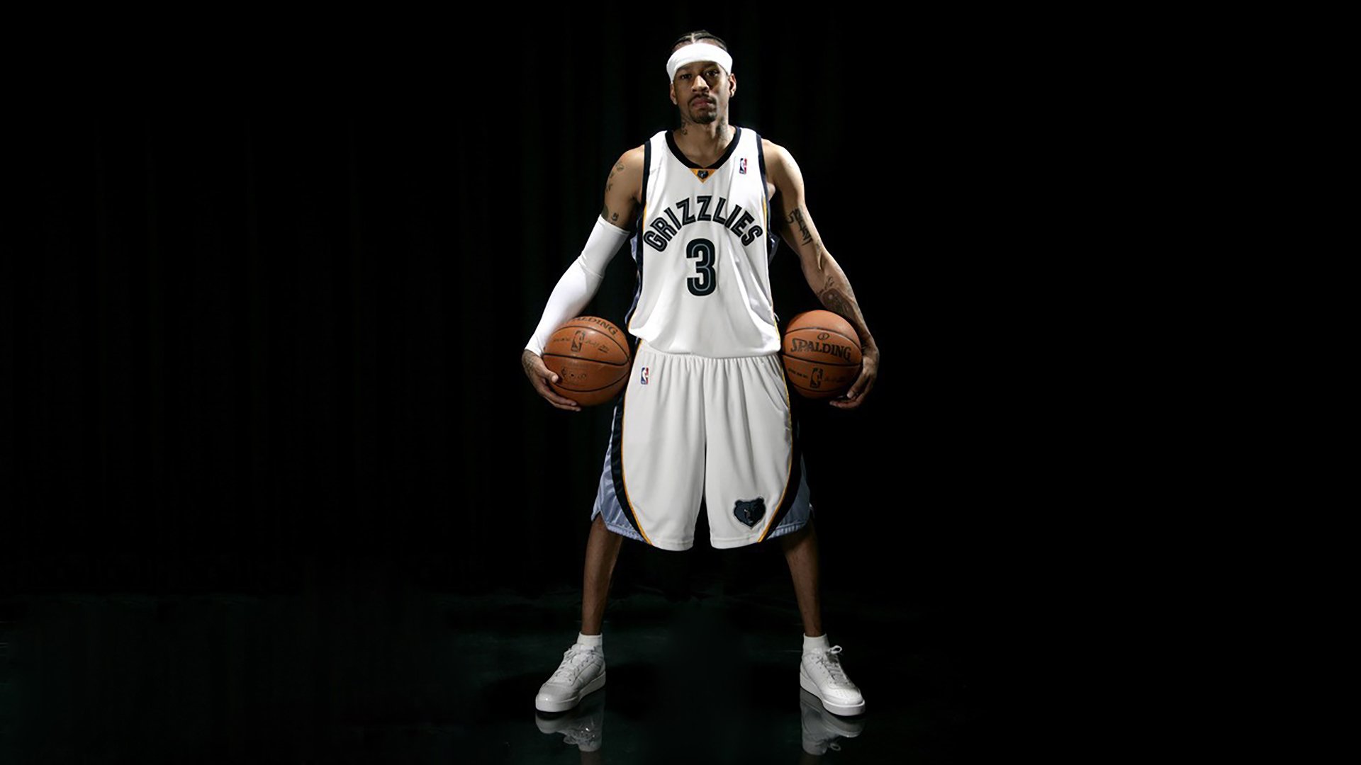 NBA季后赛之夜,詹姆斯刷新纪录,传奇如何定义唯一性?