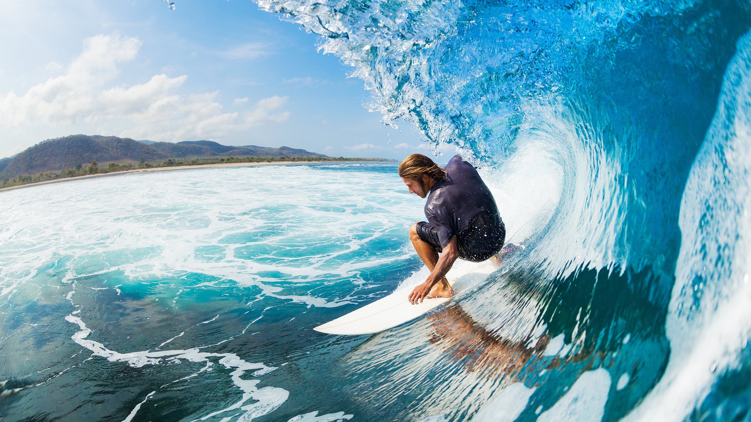 欧冠决赛焦点战，日本火力压制沙特，亚洲足球新纪元开启